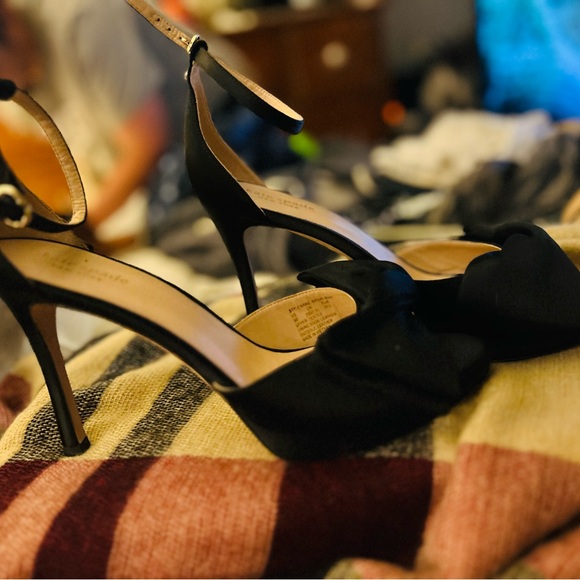 Kate Spade Black Heels with Bow Accent - Picture 3 of 5